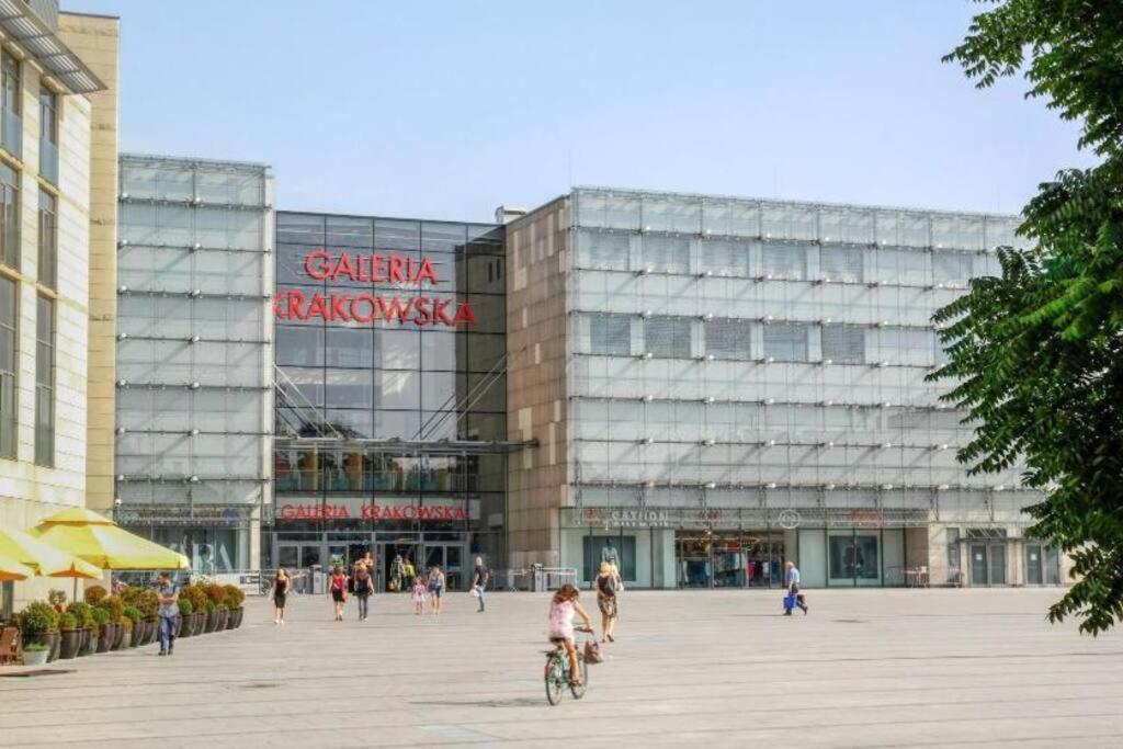 Apartament W Scislym Centrum Krakowa Z Parkingiem! Ngoại thất bức ảnh