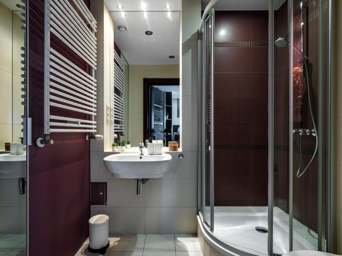 Apartament W Scislym Centrum Krakowa Z Parkingiem! Ngoại thất bức ảnh
